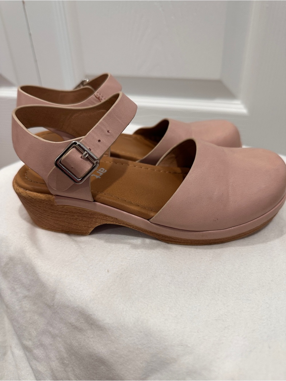 Art Class Girls Pink Wood Bottom Clogs Sandals Size 13 Target